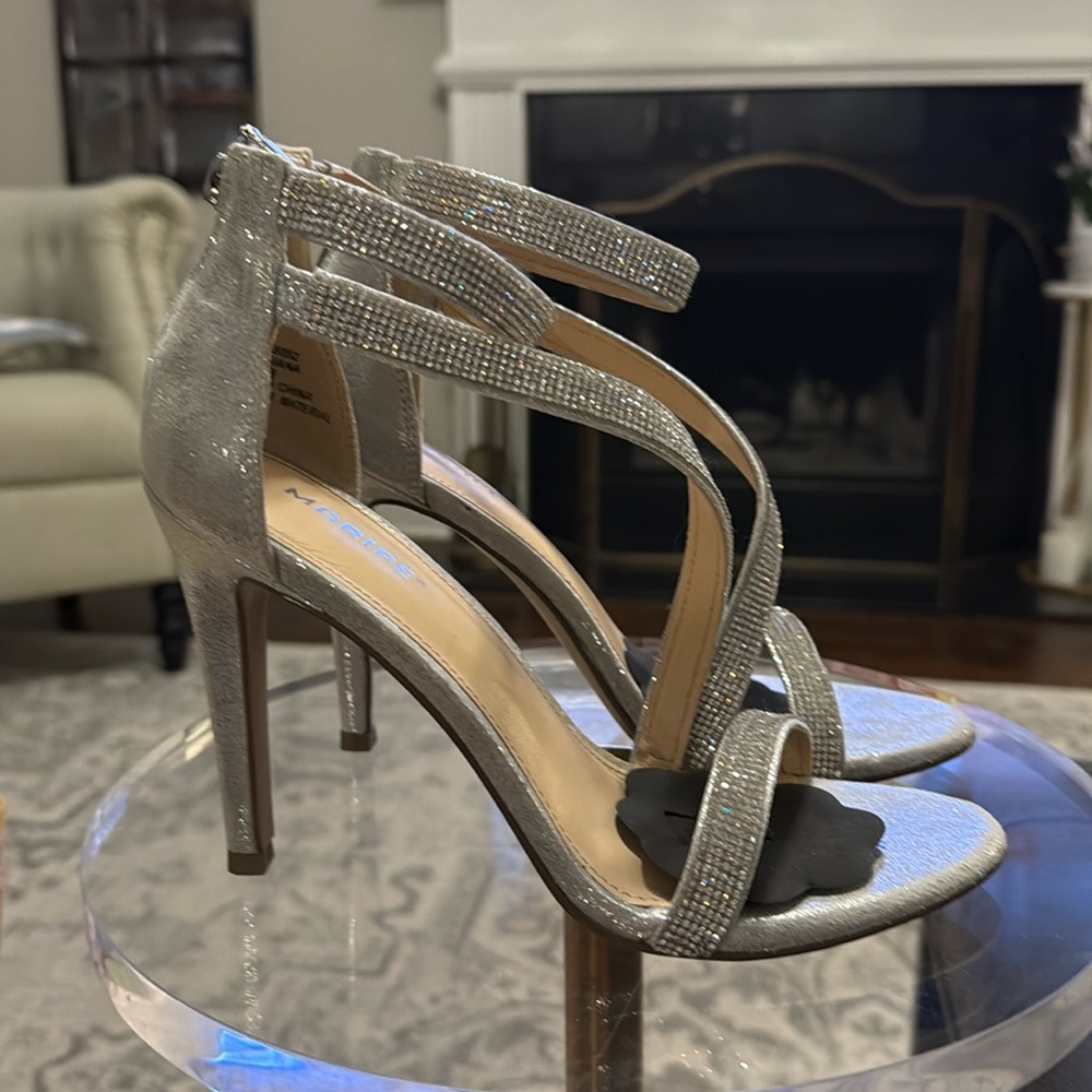 Silver sparkle heels - 8